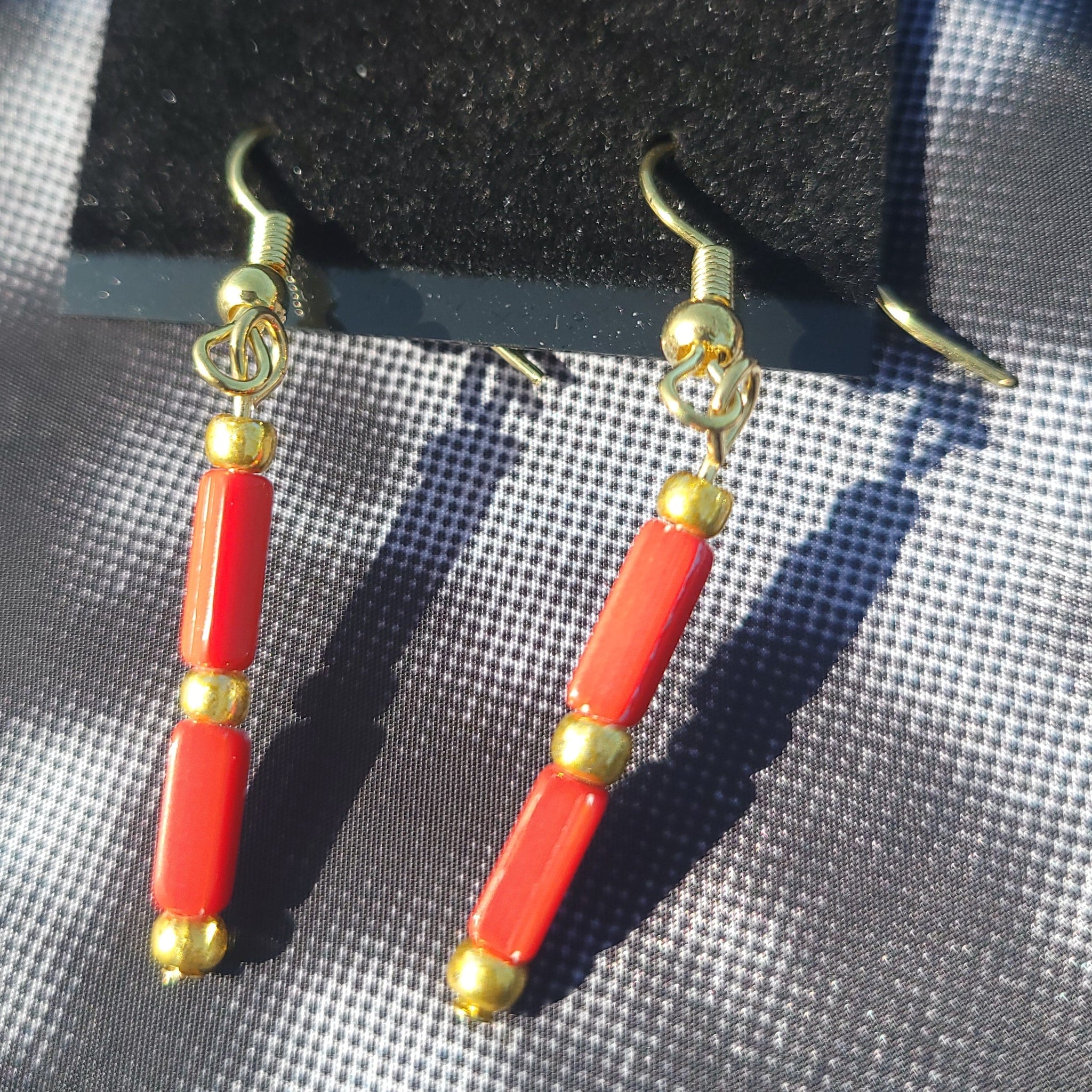 Elegant Red/Gold Beaded Earrings